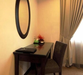 Country Hotel