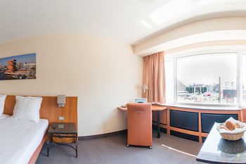 Arass Hotel & Business Flats