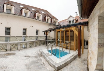 Bastya Conference And Wellness Hotel