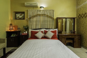 Babylon Garden Serviced Apartments
