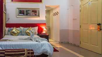 Babylon Garden Serviced Apartments
