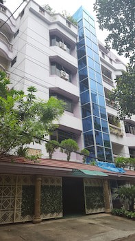 Babylon Garden Serviced Apartments