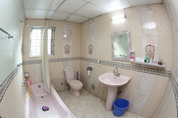 Babylon Garden Serviced Apartments