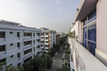 Babylon Garden Serviced Apartments