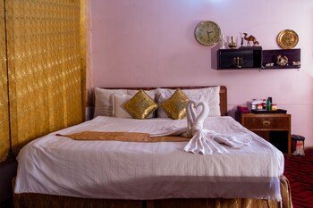Babylon Garden Serviced Apartments