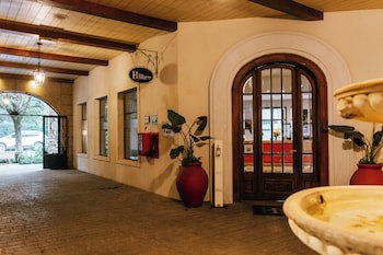 Hotel Plaza Central Canning