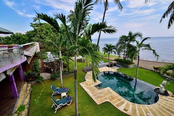 Dolphin Beach Bali