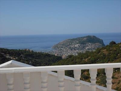 Villa In Alanya With Breathtaking Views 1022