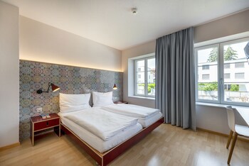 Bären Self Check-In Hotel