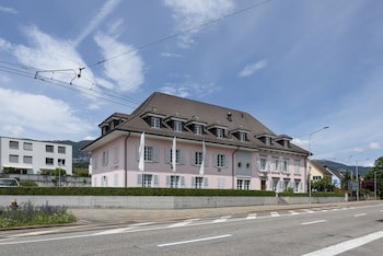 Bären Self Check-In Hotel