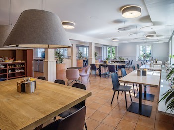 Bären Self Check-In Hotel