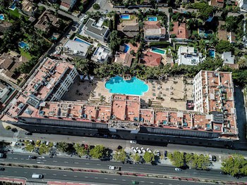 Guadalpin Suites