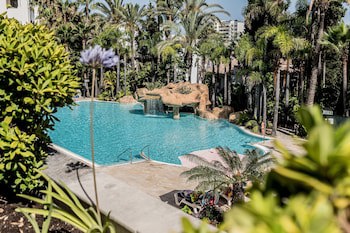 Guadalpin Suites