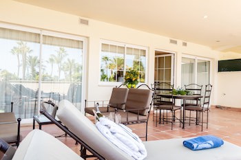 Guadalpin Suites