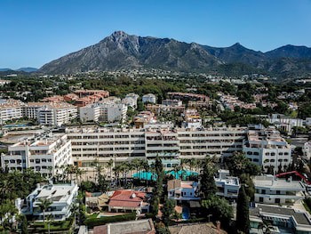 Guadalpin Suites