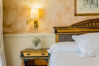 Guadalpin Suites