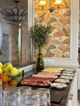 Guadalpin Suites
