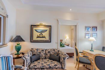 Guadalpin Suites