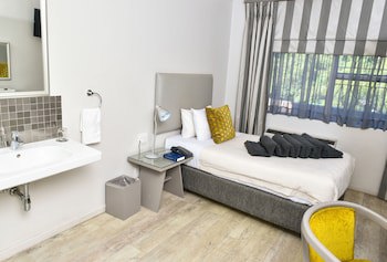 Cedarwoods Of Sandton