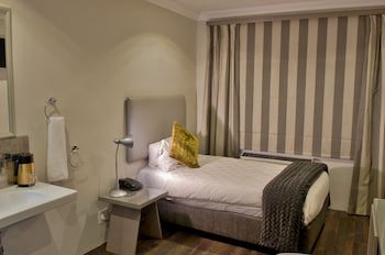 Cedarwoods Of Sandton