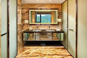 Crowne Plaza Hong Kong Kowloon East, An Ihg Hotel