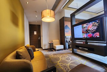Crowne Plaza Hong Kong Kowloon East, An Ihg Hotel