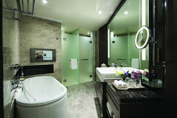 Crowne Plaza Hong Kong Kowloon East, An Ihg Hotel
