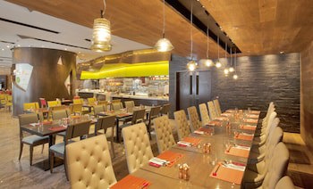 Crowne Plaza Hong Kong Kowloon East, An Ihg Hotel