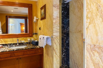 Swiss Diamond Hotel Prishtina