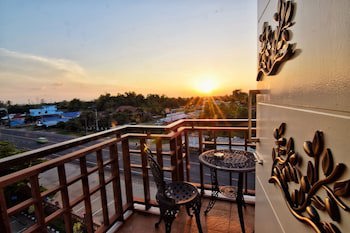 Phanomrung Puri Boutique Hotels And Resorts