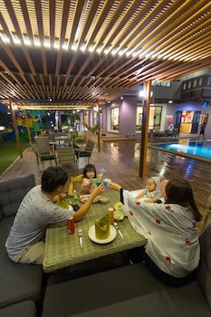 Phanomrung Puri Boutique Hotels And Resorts