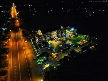 Phanomrung Puri Boutique Hotels And Resorts