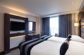 Park Grand Heathrow