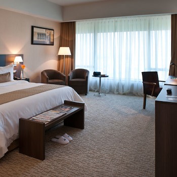 Bourbon Assuncao Convention Hotel