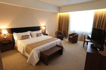 Bourbon Assuncao Convention Hotel