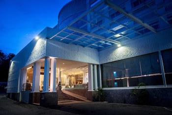Crown Vista Hotel