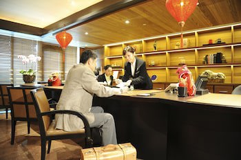 Pacific Business Hotel