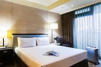 Pacific Business Hotel