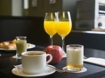 Carris Cardenal Quevedo Hotel