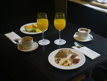 Carris Cardenal Quevedo Hotel