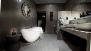 Bagatelle Kalahari Game Ranch