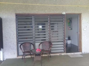 Funky Fish Beach & Surf Resort - Hostel