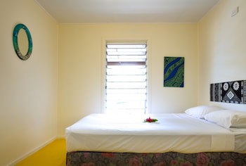 Funky Fish Beach & Surf Resort - Hostel