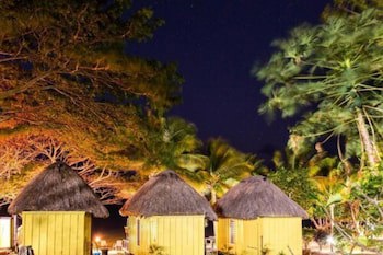 Funky Fish Beach & Surf Resort - Hostel