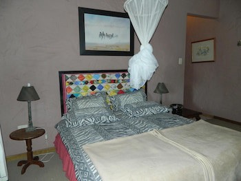 Corona Guest Farm