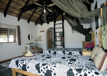 Etusis Lodge