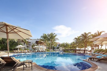 Desire Riviera Maya Pearl Resort - Adults Only