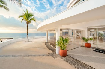 Desire Riviera Maya Pearl Resort - Adults Only