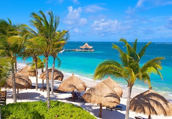 Desire Riviera Maya Pearl Resort - Adults Only
