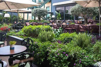 138 Liberdade Hotel